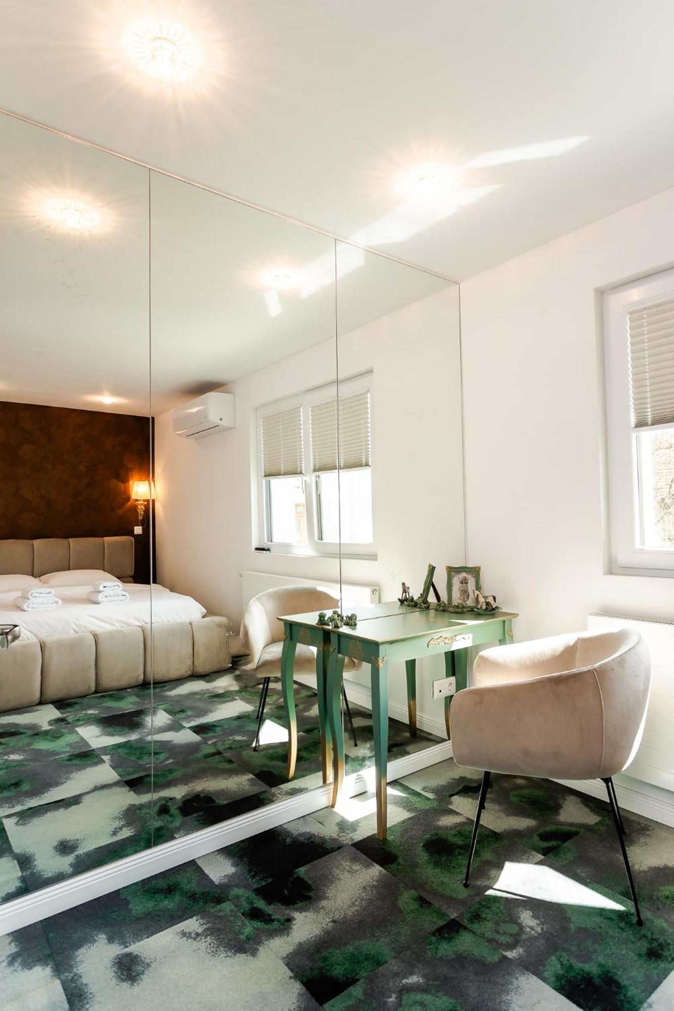Apartment Onyx Carolyne Bistrita  Exterior photo